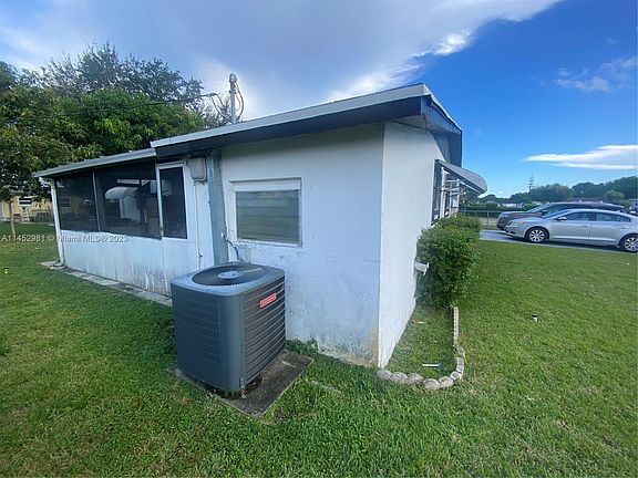 4th image of 20531 NW 34th Ave