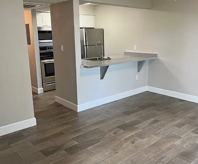Spring Lake Apartments — Photo 13