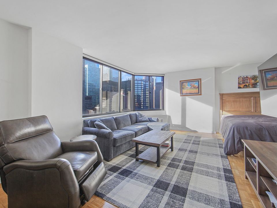 1st image of 255 E 49th St APT 28F