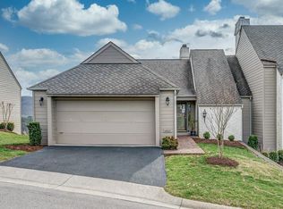 4907 Hunting Hills Ct, Roanoke, VA 24018