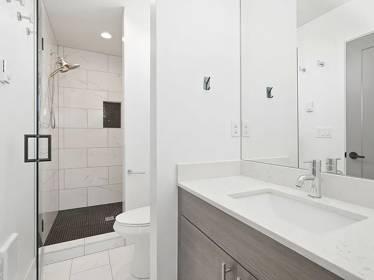 8823 9th Ave SW #A — Photo 4