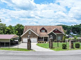 1404 Van Oaks Dr, Kingsport, TN 37665