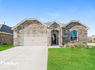 2141 Strongbark Dr, Royse City, TX 75189
