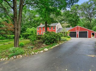 8 Roberts Rd, Boxford, MA 01921