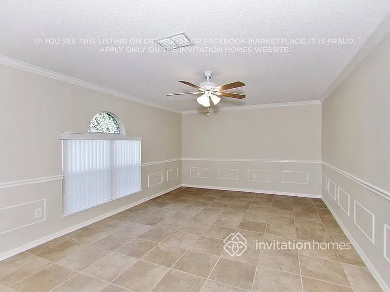 11806 Bentry St — Photo 9
