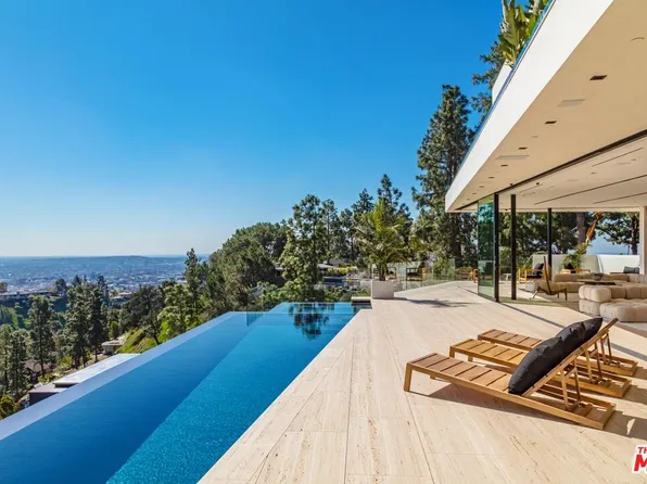 1274 Lago Vista Dr, Beverly Hills, CA 90210