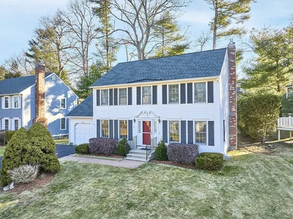 92 Stonegate Rd Unit 92, Chelmsford, MA 01824