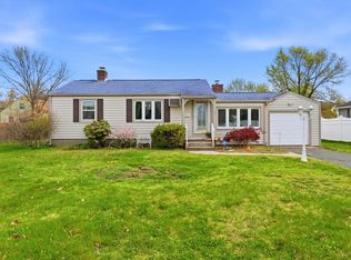 11 Judith St, Springfield, MA 01118