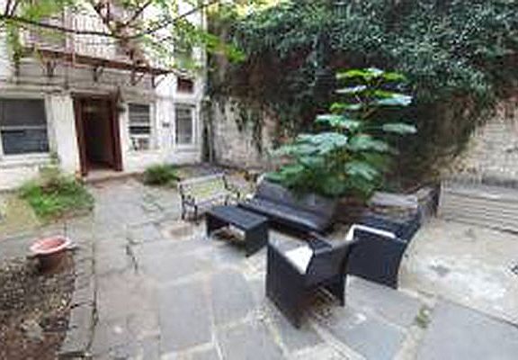 2nd image of 430 E 13th St APT 5R