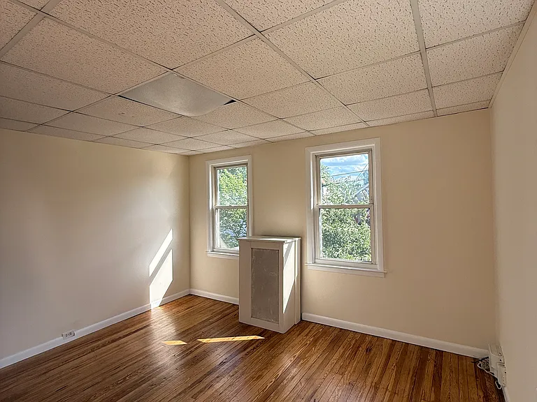 64 Davis Ave #2 — Photo 6