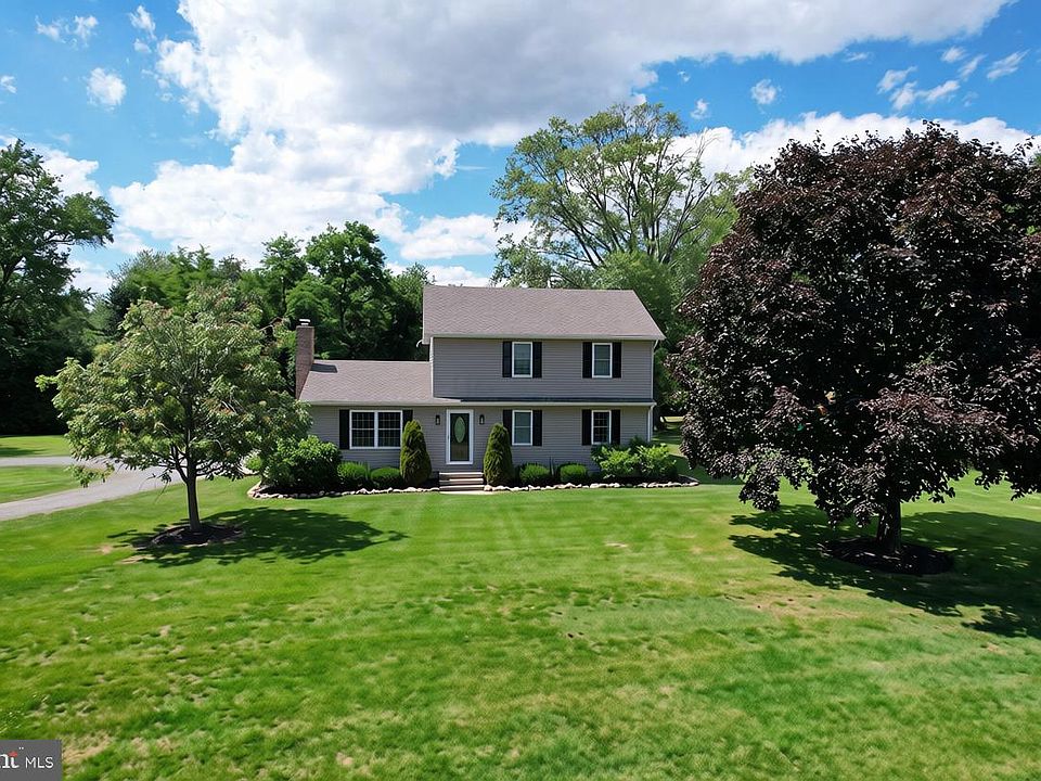 2nd image of 25428 Worton Lynch Rd