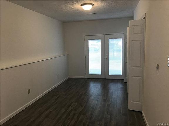 5th image of 4624 Halleys Cir