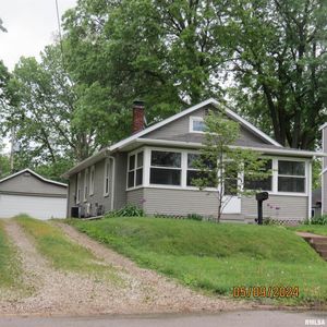 251 7th St, Silvis, IL, 61282