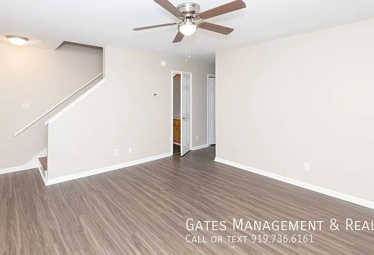 104 Daphine Dr — Photo 5