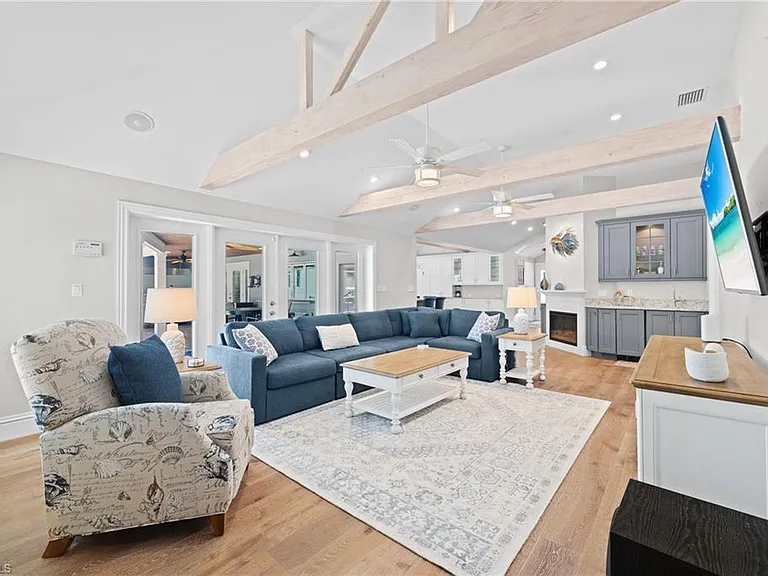 1320 Marlin Dr — Photo 12