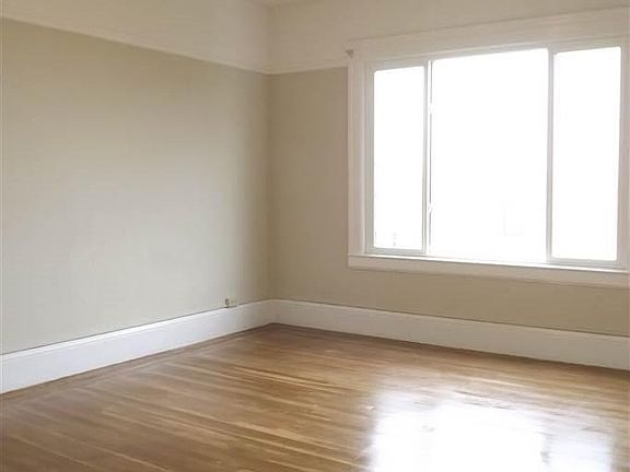 4th image of 1435 17th Ave