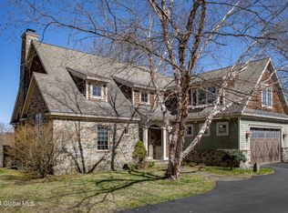 18 Denton Rd, Saratoga Springs, NY 12866