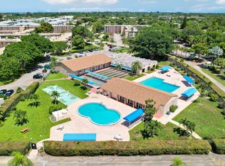15, Palm Springs, FL 33461