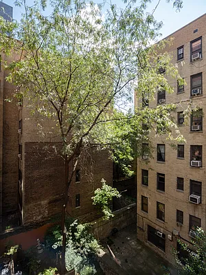 Rented by City Connections Realty | media 19