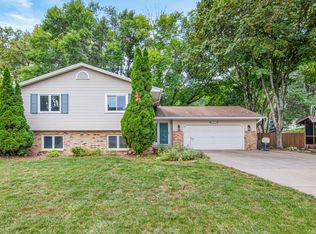 13008 Penn Ave S, Burnsville, MN 55337