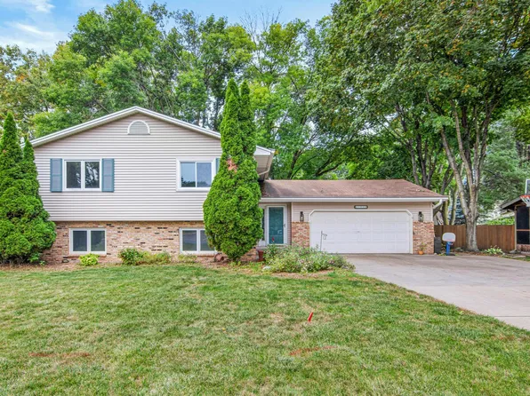 13008 Penn Ave S, Burnsville, MN 55337