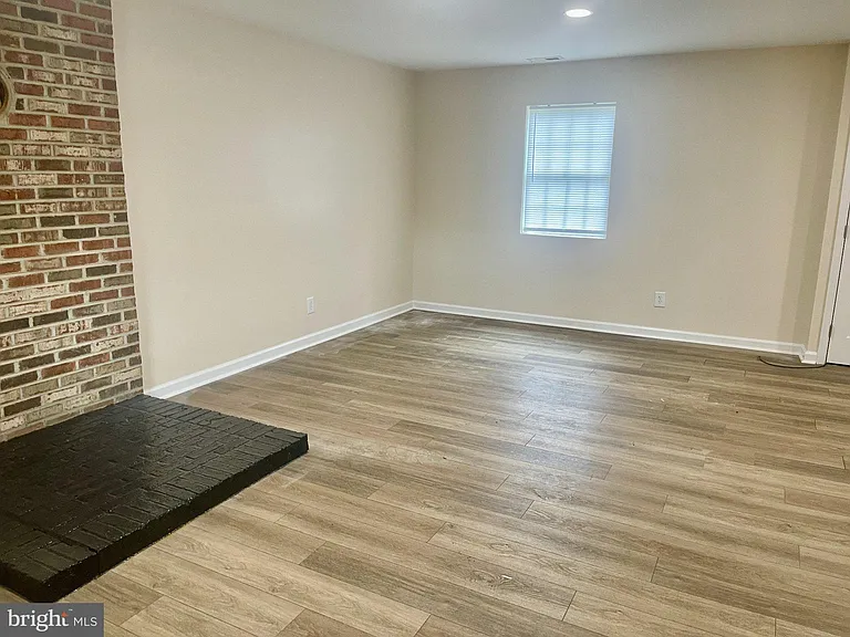 380 Sollers Wharf Rd — Photo 18