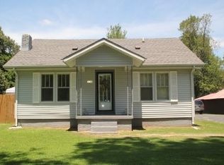 5104 Benton Rd, Paducah, KY 42003