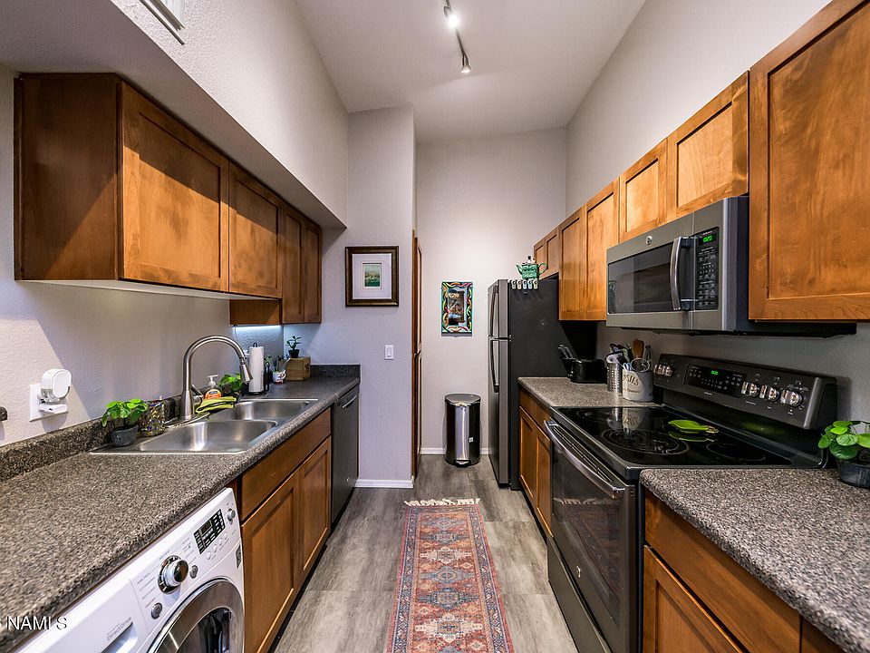 1st image of 1385 W University Ave Unit 255