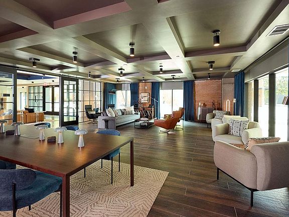 4th image of 4315 S Congress Ave #221