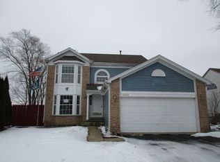 2425 N Periwinkle Way, Round Lake Beach, IL