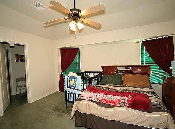 5th image of 2612 Ponderosa Dr