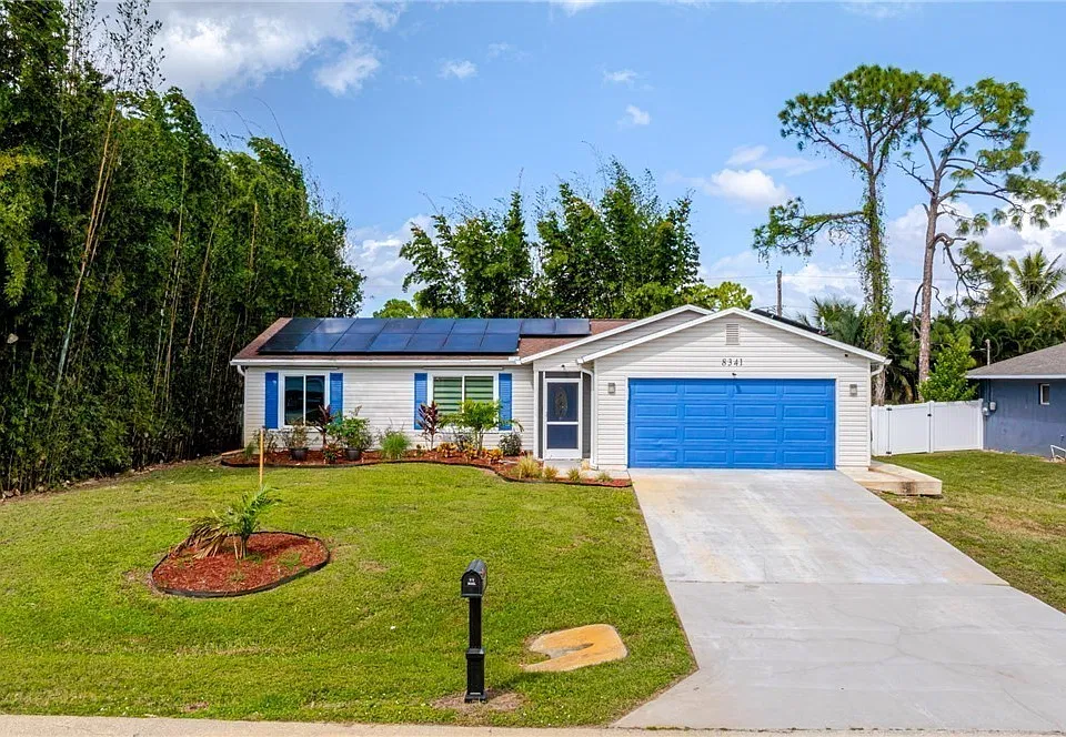 8341 Cardinal Rd