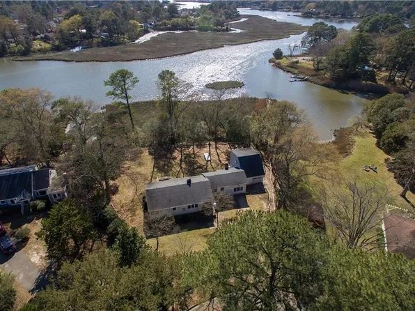 7033 Suburban Arch, Norfolk, VA 23505