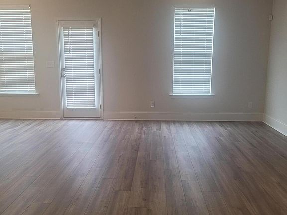 3rd image of 8195 Bannock Cir