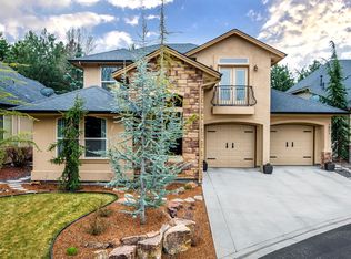 1901 S Stream Pointe Ln, Eagle, ID 83616