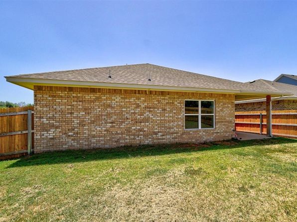 313 W 3rd St, Arcadia, OK 73007
