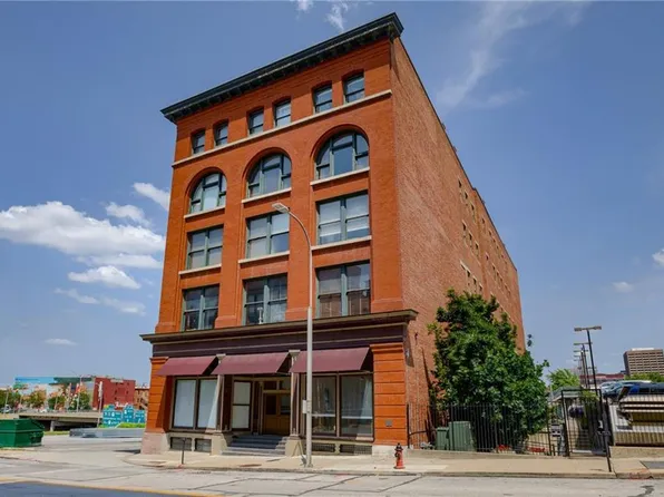 609 Central St APT 1210, Kansas City, MO 64105