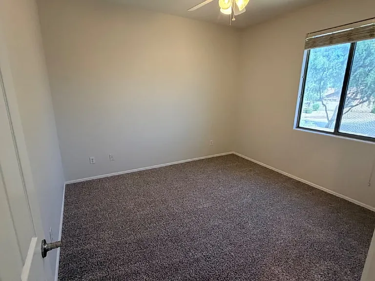 43531 W Oster Dr — Photo 9