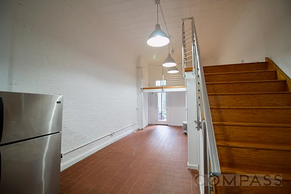 Rented by Compass | media 2