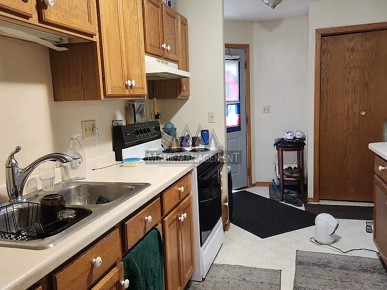 525 Plum St #1 — Photo 6