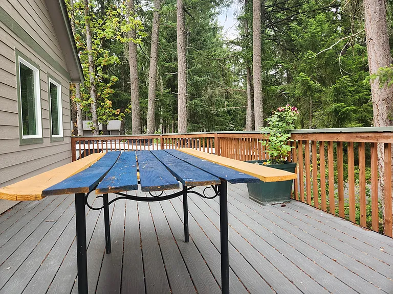 Upstairs Deck