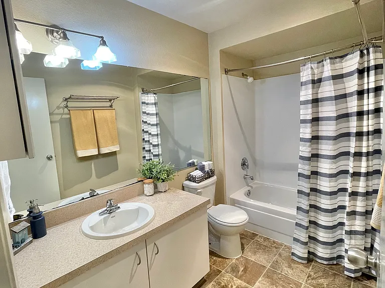 5300 Harbour Pointe Blvd #312D — Photo 12