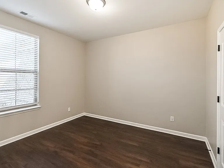 75 Briar Hollow Ln — Photo 14