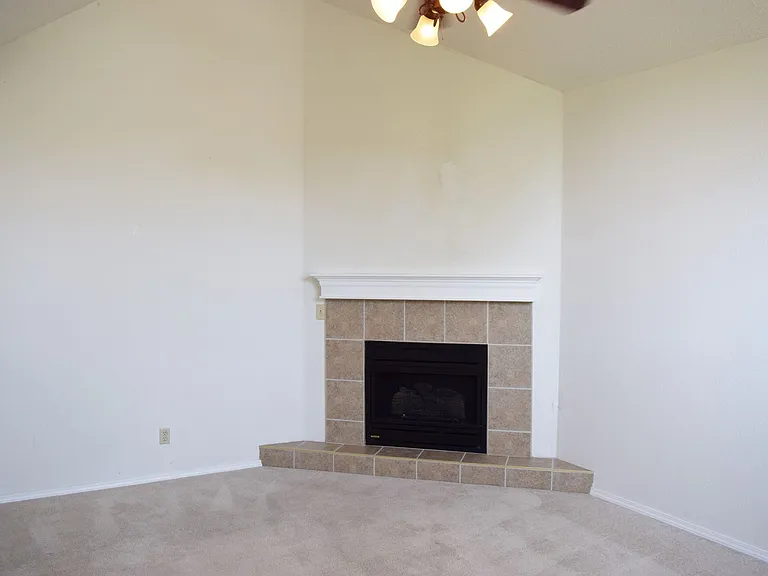 318 Carmel Valley Way — Photo 6