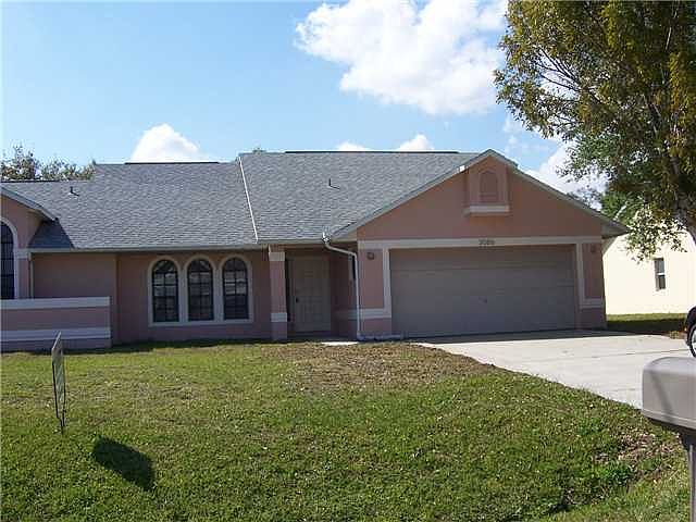 1st image of 2086 SW Aladdin St