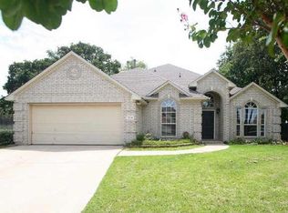 1814 Swaim Ct, Arlington, TX 76001