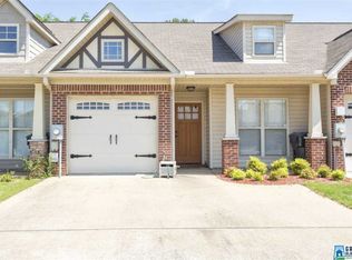 2009 Rossburg Pl, Calera, AL 35040