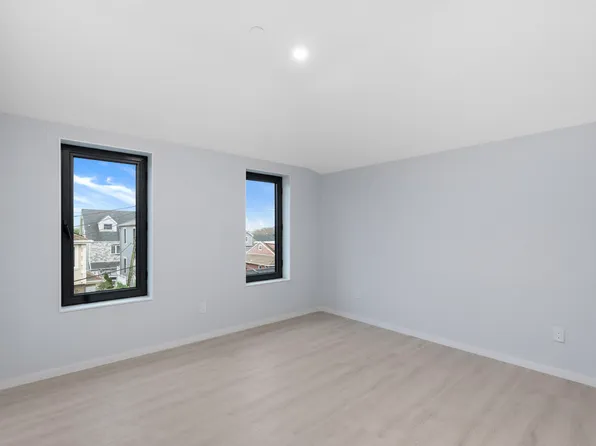 33 Keen Court image 29 of 46