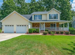 31 Buck Trl, Fountain Inn, SC 29644