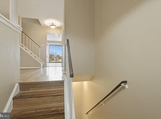 6168 Forest Creek Ct, Springfield, VA 22152